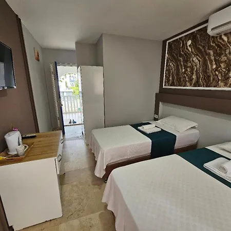 فندق مبيت وإفطار Dreams Bodrum Hotel 3*