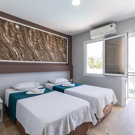 فندق مبيت وإفطار Dreams Bodrum Hotel 3*