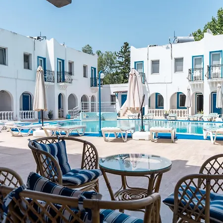 Alojamento de Acomodação e Pequeno-almoço Dreams Bodrum Hotel