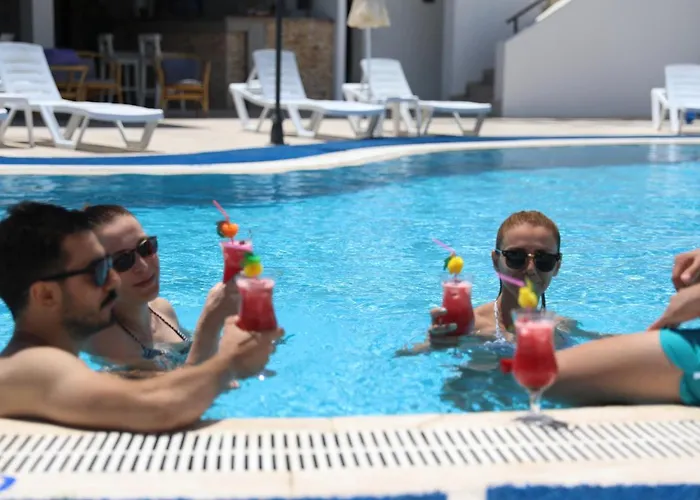 Bed & Breakfast Dreams Bodrum Hotel